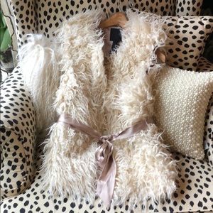 J Crew faux alpaca fur vest nwot size small